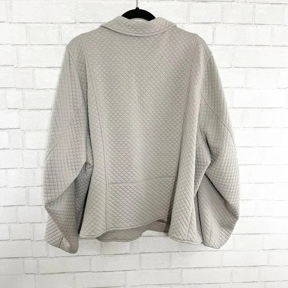 Torrid Light Gray Quilted Zip Front Moto Jacket Coat Women's Plus Size 5X - Picture 3 of 8